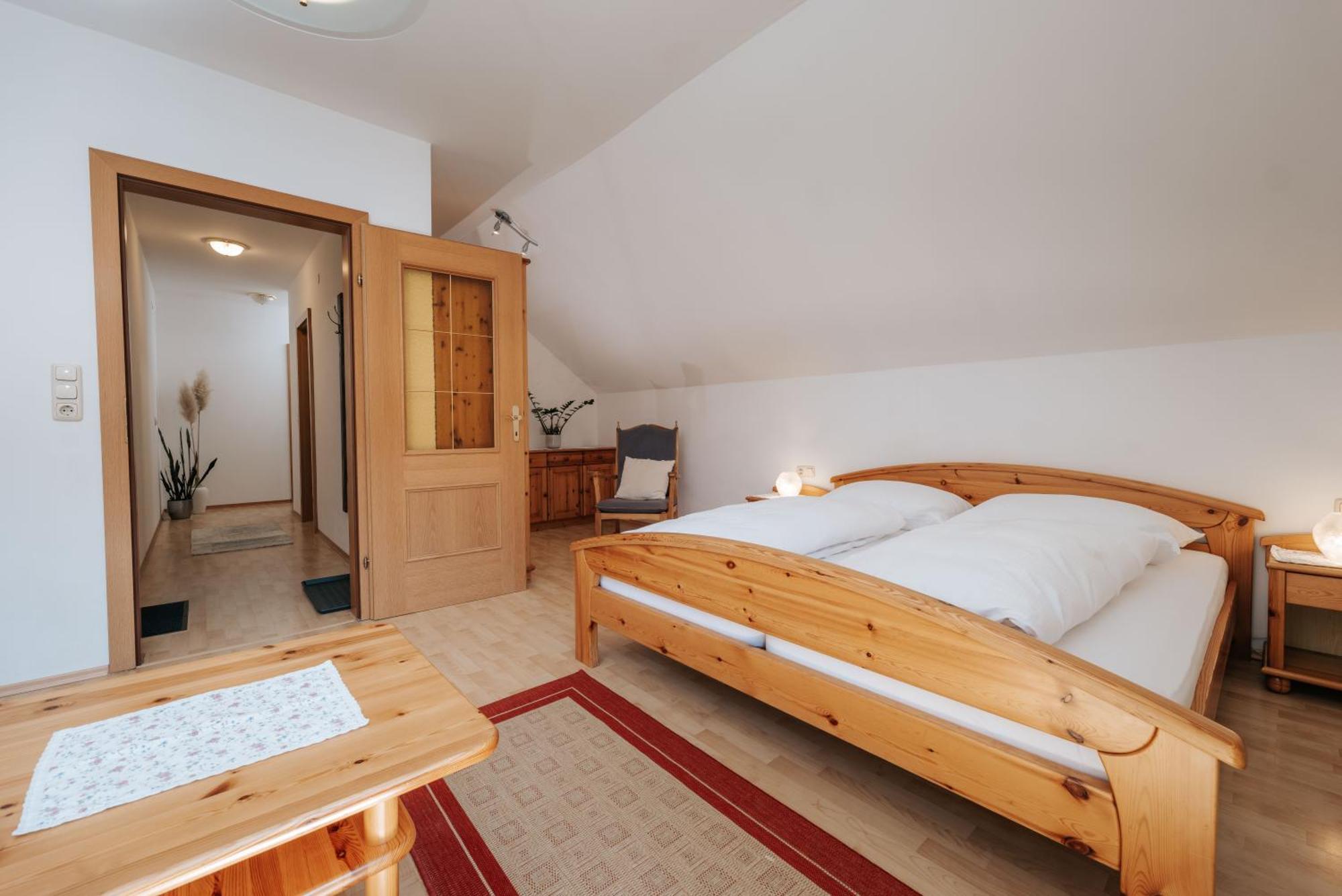 Ferienwohnung Syen グルントルゼー 部屋 写真